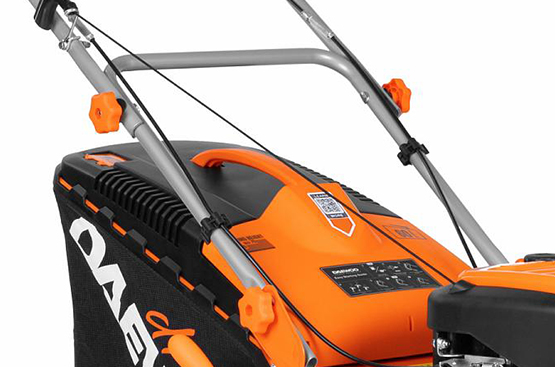 Petrol lawn mower DAEWOO DLM 48SP