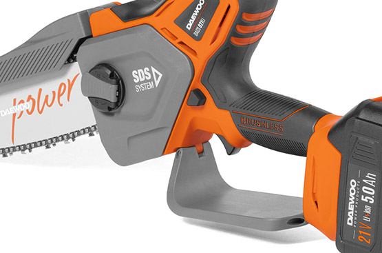 Akumuliatorinis  grandininis pjūklas DAEWOO DACS 821Li Set