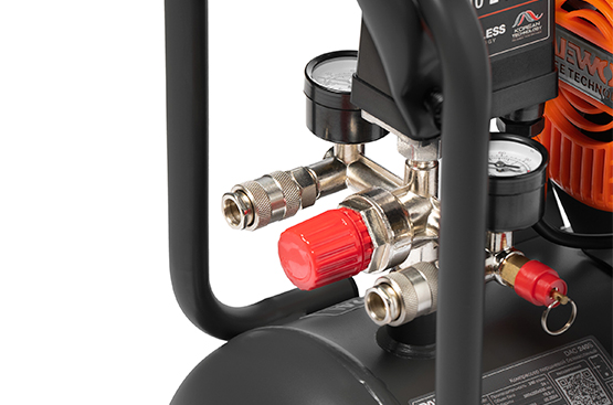 Oil Free Air Compressor  DAEWOO DAC 240S