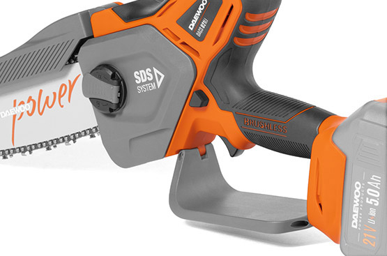 Akumuliatorinis  grandininis pjūklas DAEWOO DACS 821Li