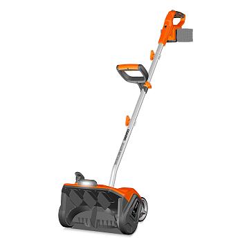 The snowplow is rechargeable DAEWOO DAST 4242Li